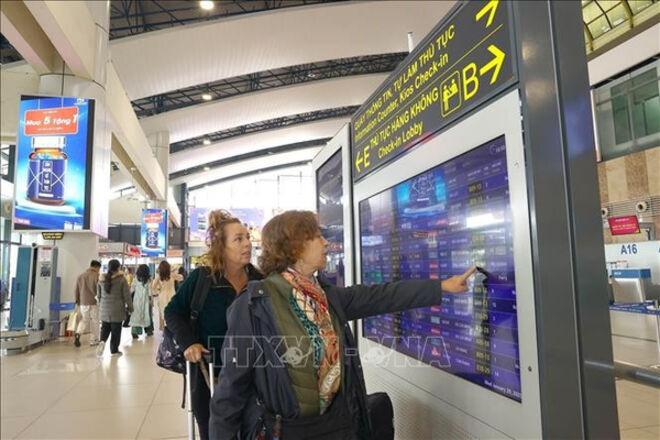 Vietnam grants 45-day visa waivers to citizens from 12 countries