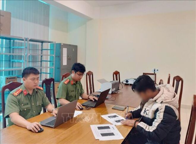 Fake news spreaders to face fine of up to VND 200 million