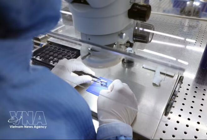 Vietnam attracts nearly 35 percent more FDI in first five months