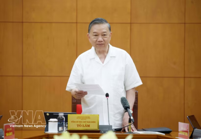 Vietnam’s 100-year vision must reflect development aspirations: Top leader