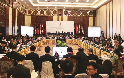 AEC 2025: Fresh opportunities and challenges for Vietnam