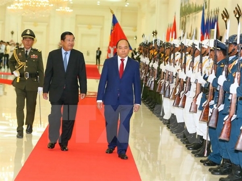 Vietnam Cambodia agree on measures to boost ties
