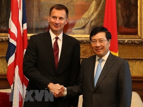Vietnam UK issue Joint Statement