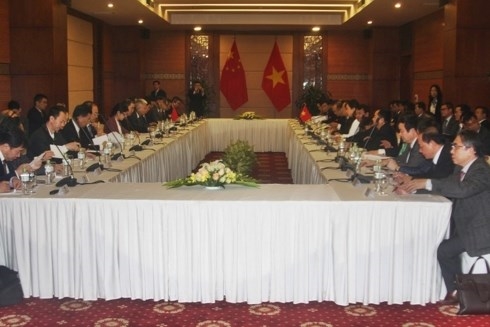 Vietnam China hold govt-level negotiation on territory border