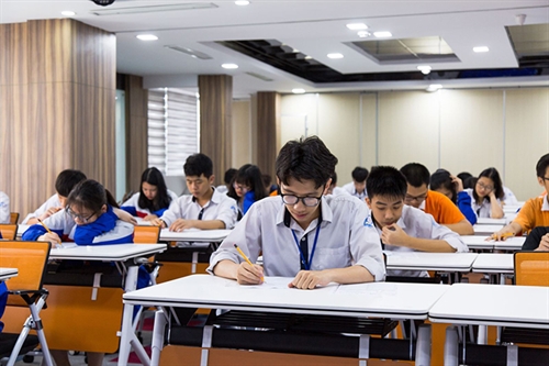 More conditions imposed on foreign-language competency exam centers