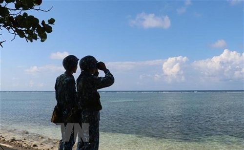 Vietnam affirms clear consistent stance on settlement of East Sea disputes