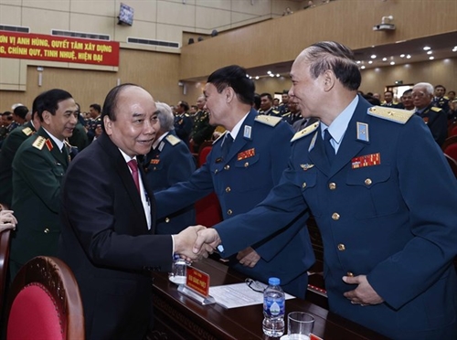 President attends gathering celebrating 50th anniversary of Dien Bien Phu in the air victory