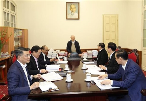 National leaders discuss national situation sketch out future tasks