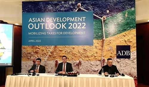 ADB maintains forecast for Vietnams GDP growth at 6.5 percent this year