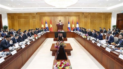 NA leader holds talks with Lao counterpart