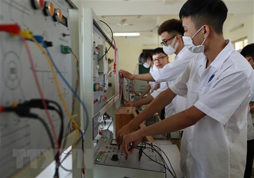 Vietnam moves to strongly integrate into intl labor market