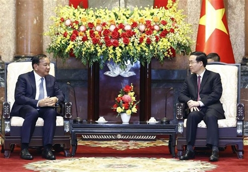 President Vo Van Thuong hosts Cambodian official